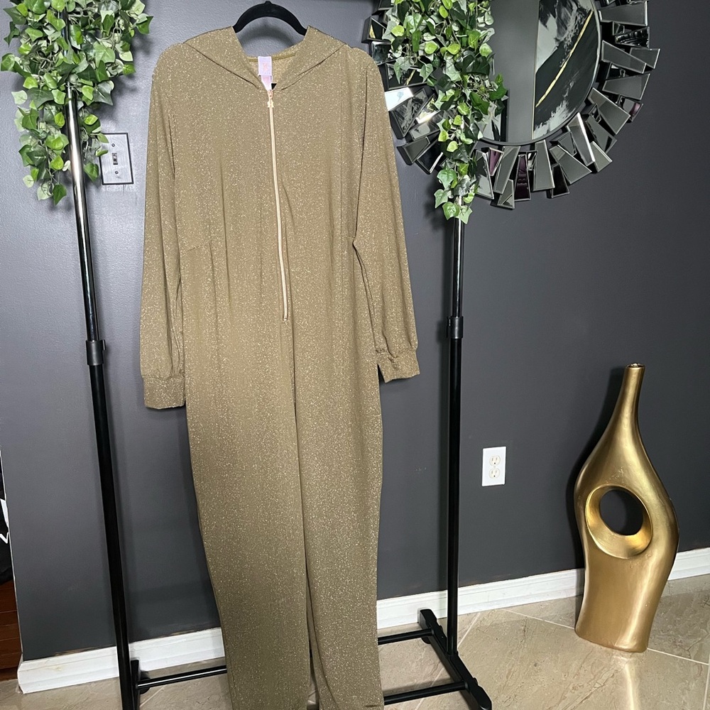 Savage Fenty loungewear, brand new!